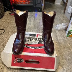 Justin leather boots